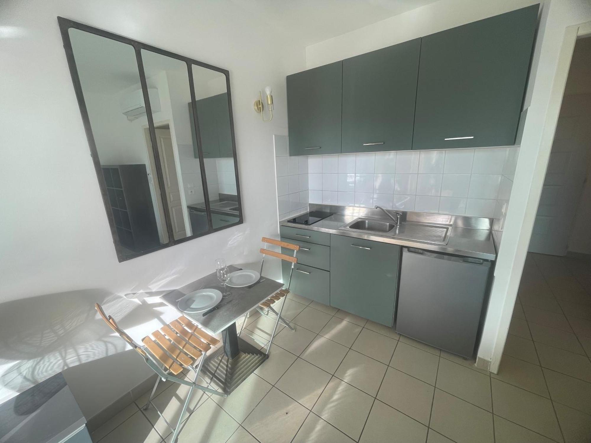 Studio 28 M2 Porticcio Centre Zewnętrze zdjęcie