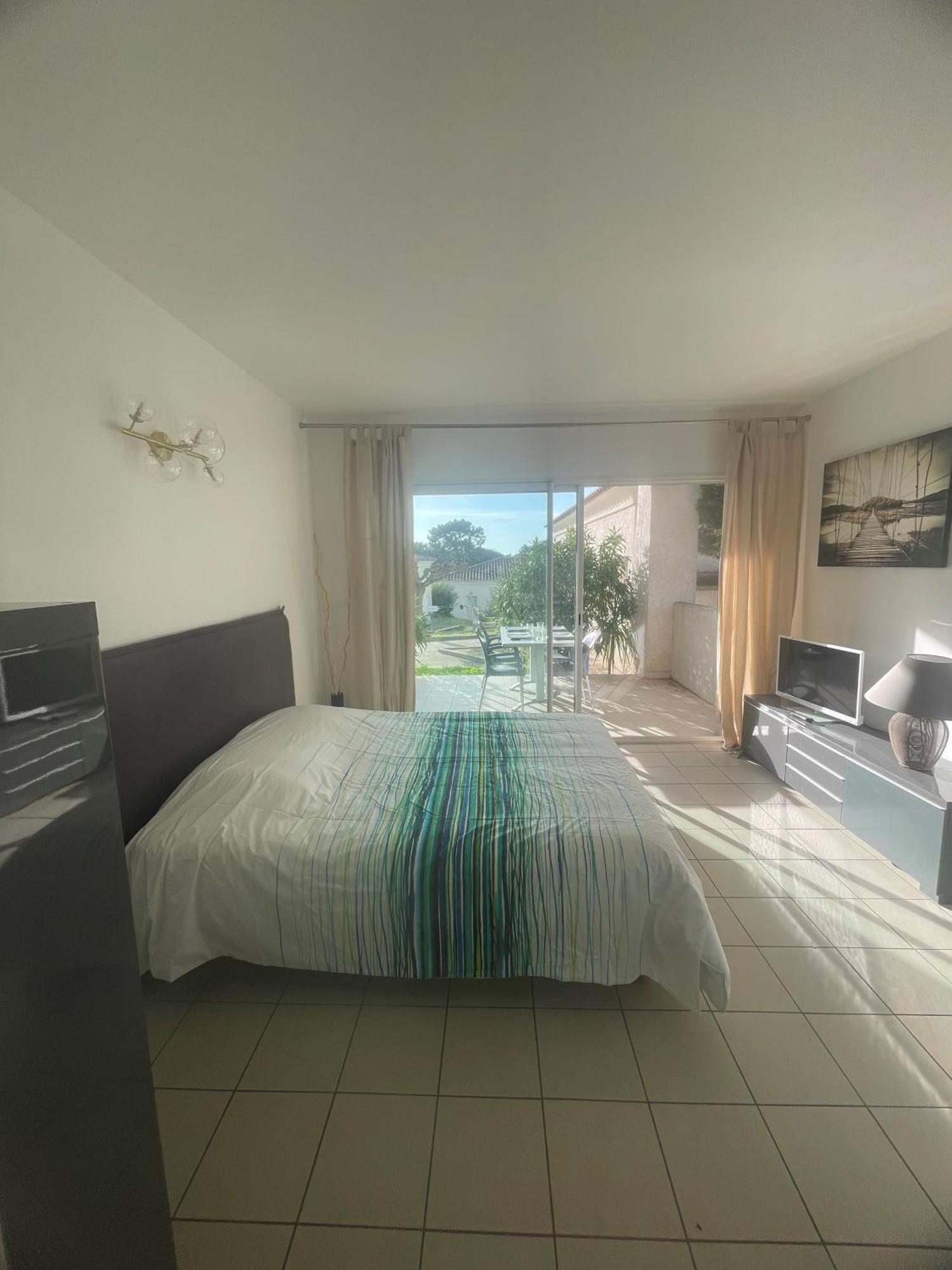 Studio 28 M2 Porticcio Centre Zewnętrze zdjęcie